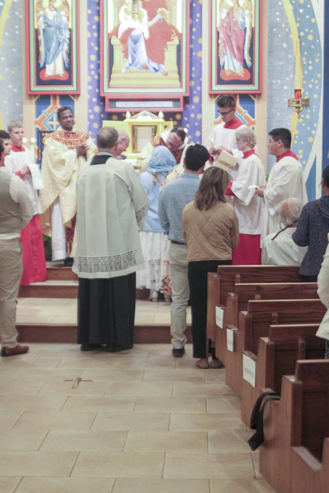 2026-StMary-EasterVigil (137 of 215).jpg